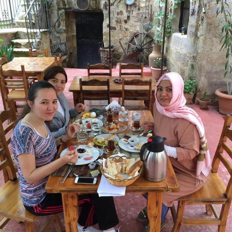 Uerguep Inn Cave Hotel Kültér fotó