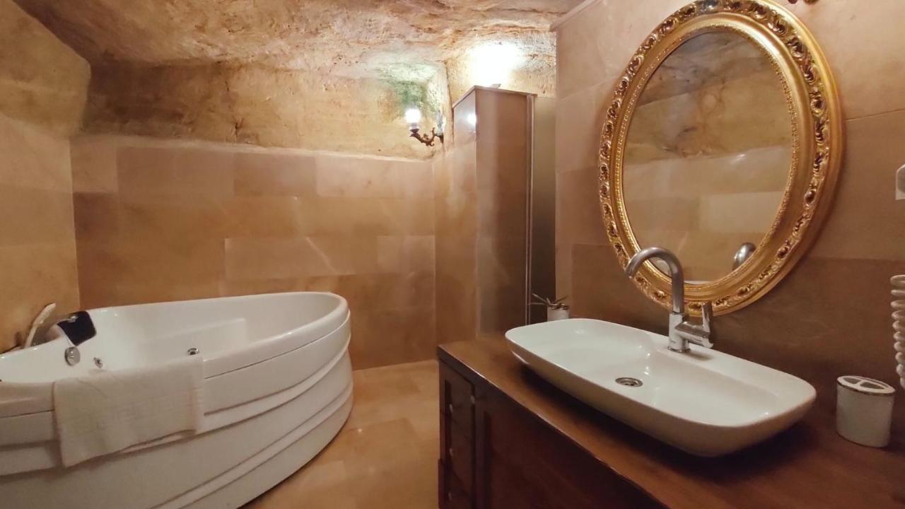 Uerguep Inn Cave Hotel Kültér fotó